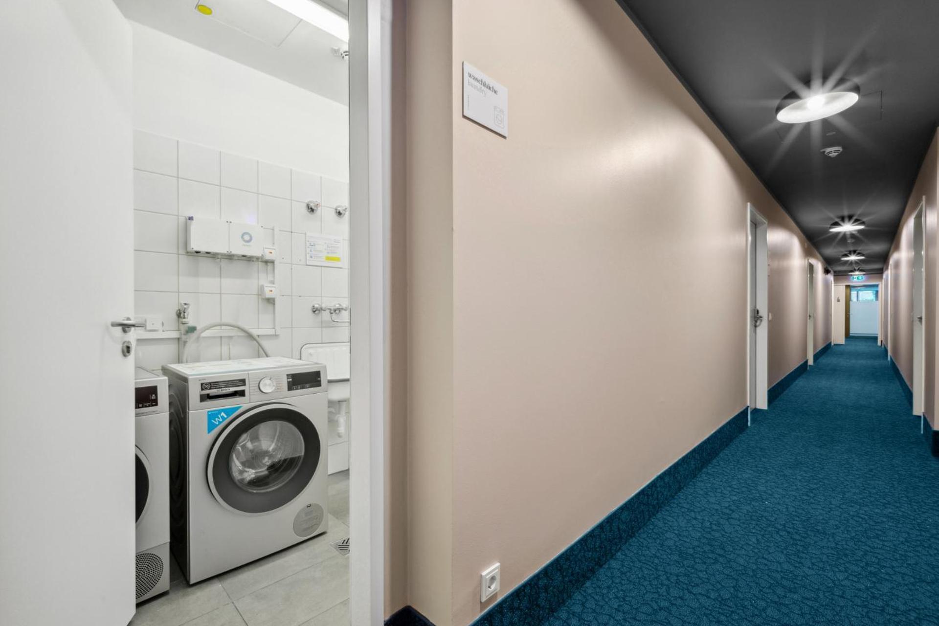 Limehome Munich Fritz-Erler Str Eksteriør billede